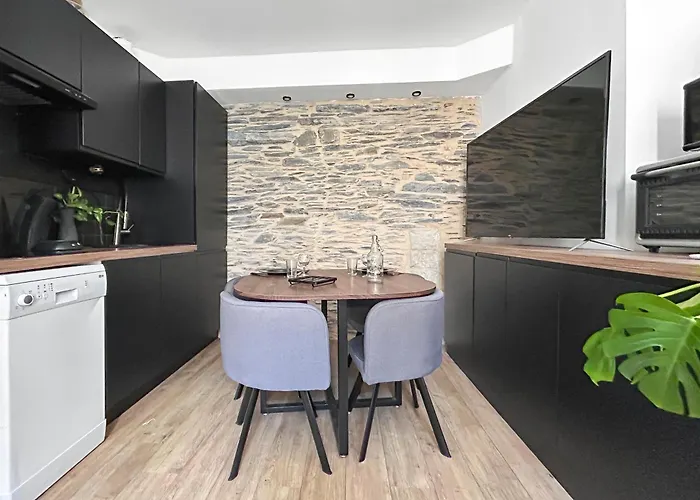 Nid Douillet Cosy Au Coeur D'angers, Ideal A Deux 아파트